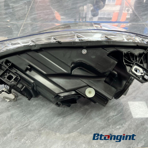BT-752 2014款奔驰A级176 HID前照灯总成 原厂大灯 欧版(4)