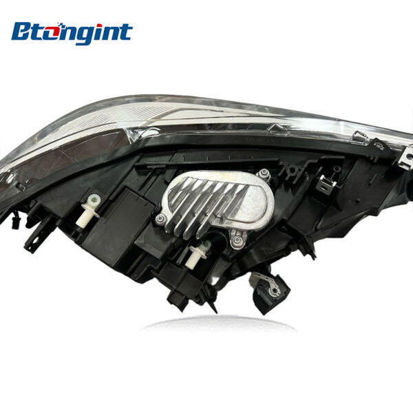 OEM US‑Spec LED Adaptive Headlight Assembly With Amber Side Marker For 2018 BMW 4‑Series F32, Original Used Front Headlamp