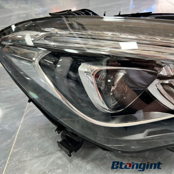 OEM US‑Spec LED Headlight Assembly With Amber Marker For 2017‑2021 Mercedes‑Benz C‑Class W205 C260 C300, Original Used Front Headlamp