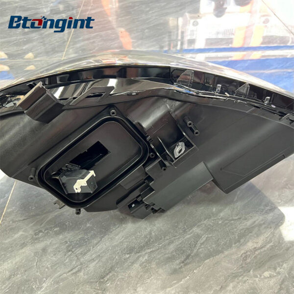 OEM US‑Spec LED Headlight Assembly With Amber Marker For 2017‑2021 Mercedes‑Benz C‑Class W205 C260 C300, Original Used Front Headlamp